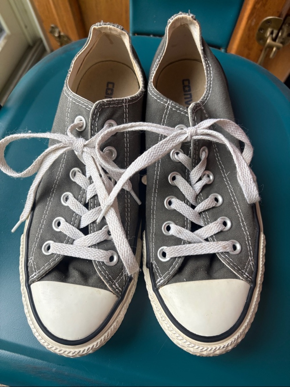 Converse Sneakers - Gray
